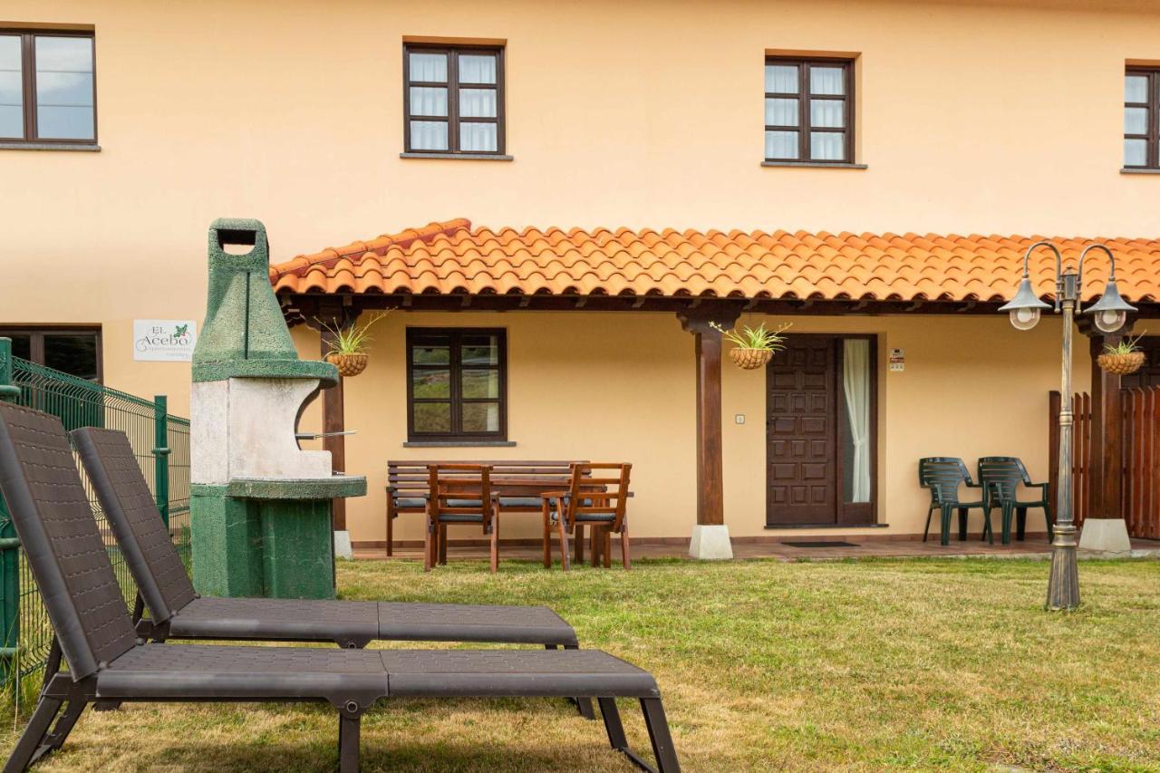 Apartamentos El Acebo Навес Экстерьер фото