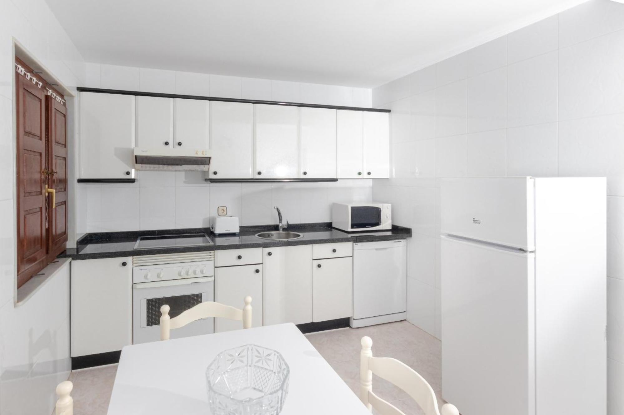 Apartamentos El Acebo Навес Экстерьер фото