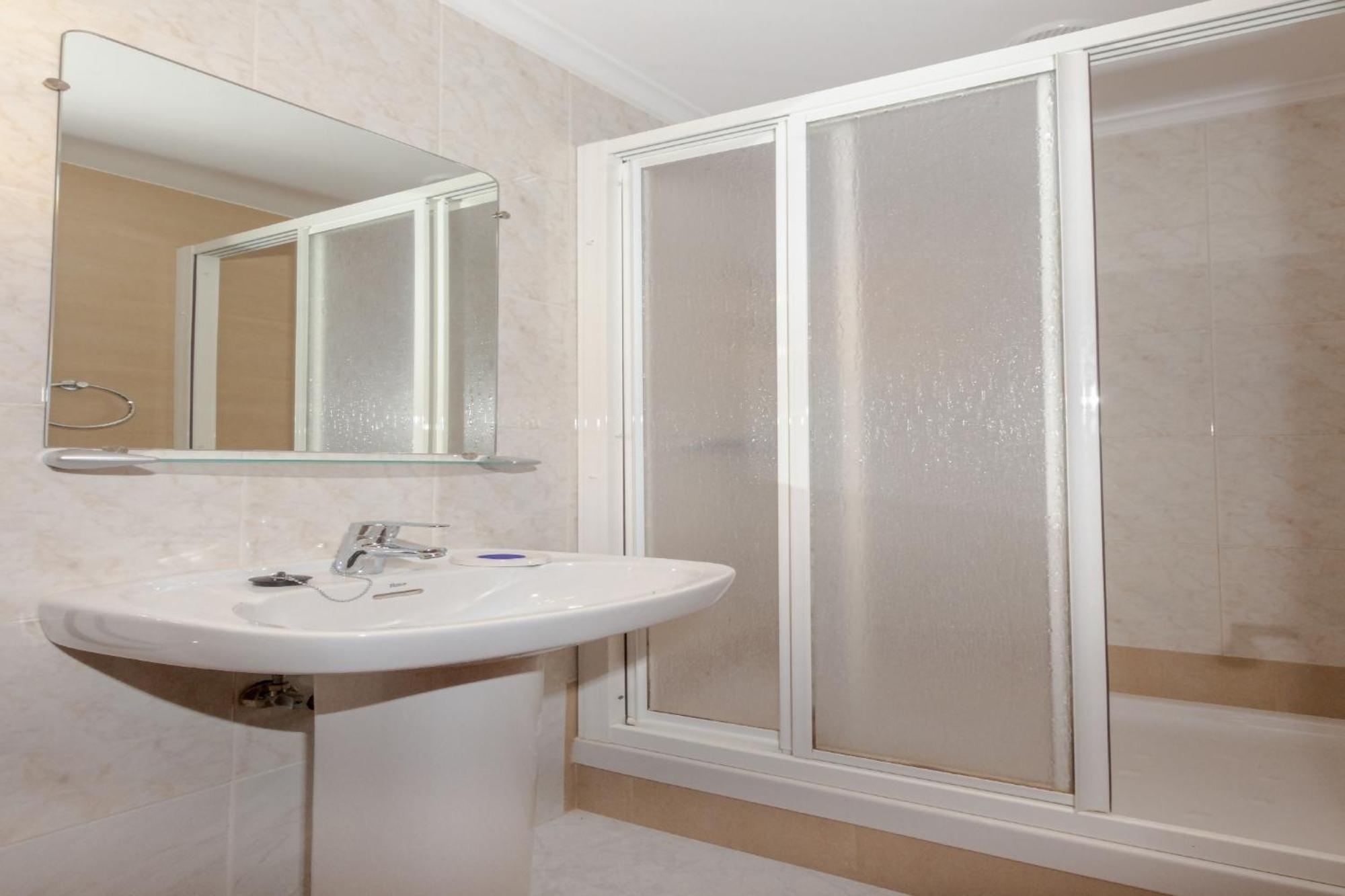 Apartamentos El Acebo Навес Экстерьер фото