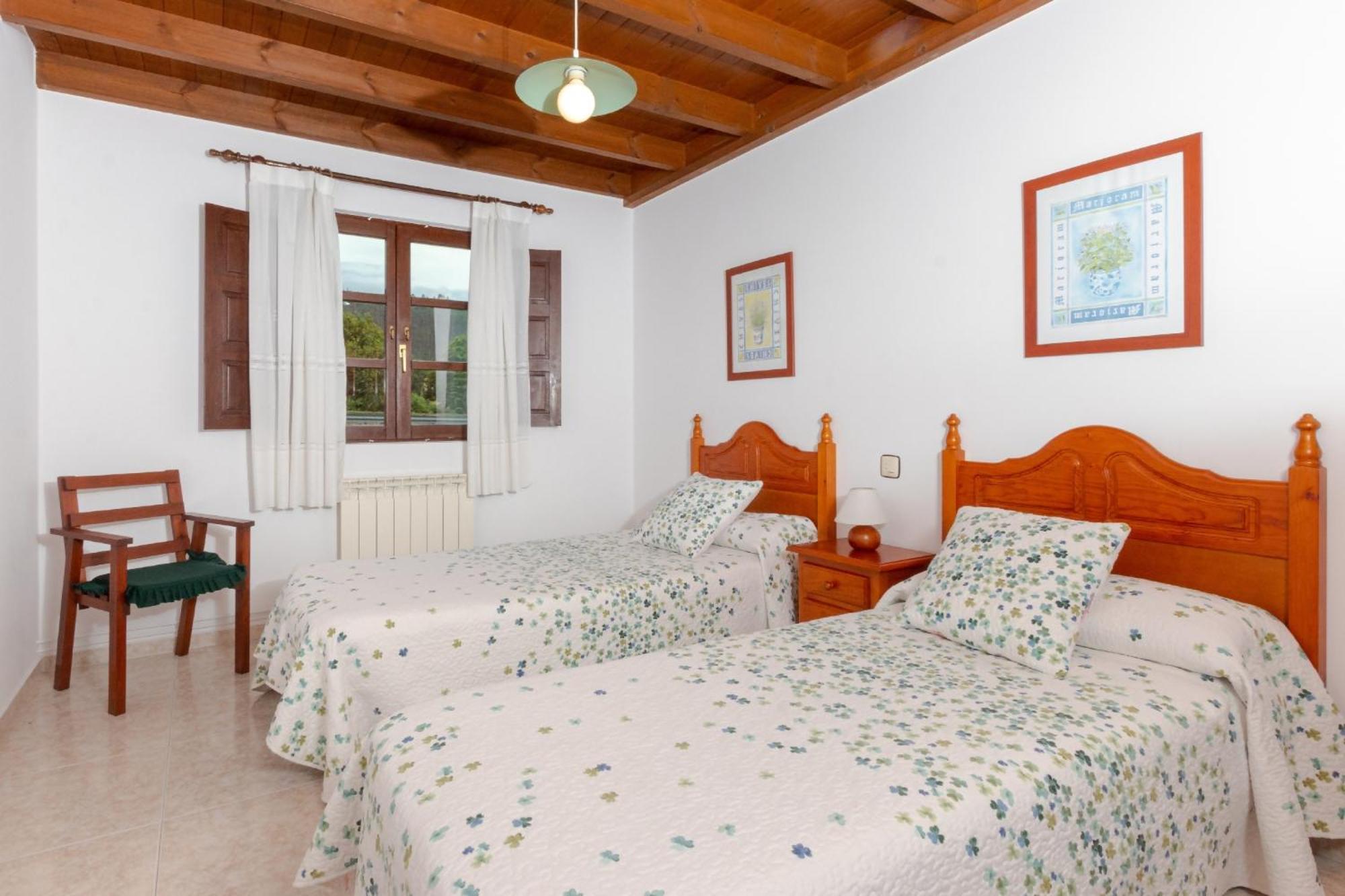 Apartamentos El Acebo Навес Экстерьер фото